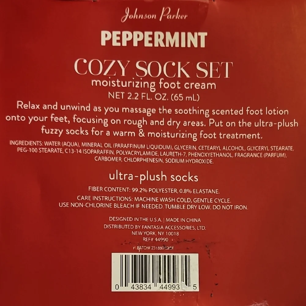 Johnson Parker Deck The Halls Peppermint Foot Cream Purple/Pink Plush Sock Set
